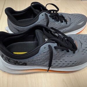 Hoka Kawana 2 shoes size 11